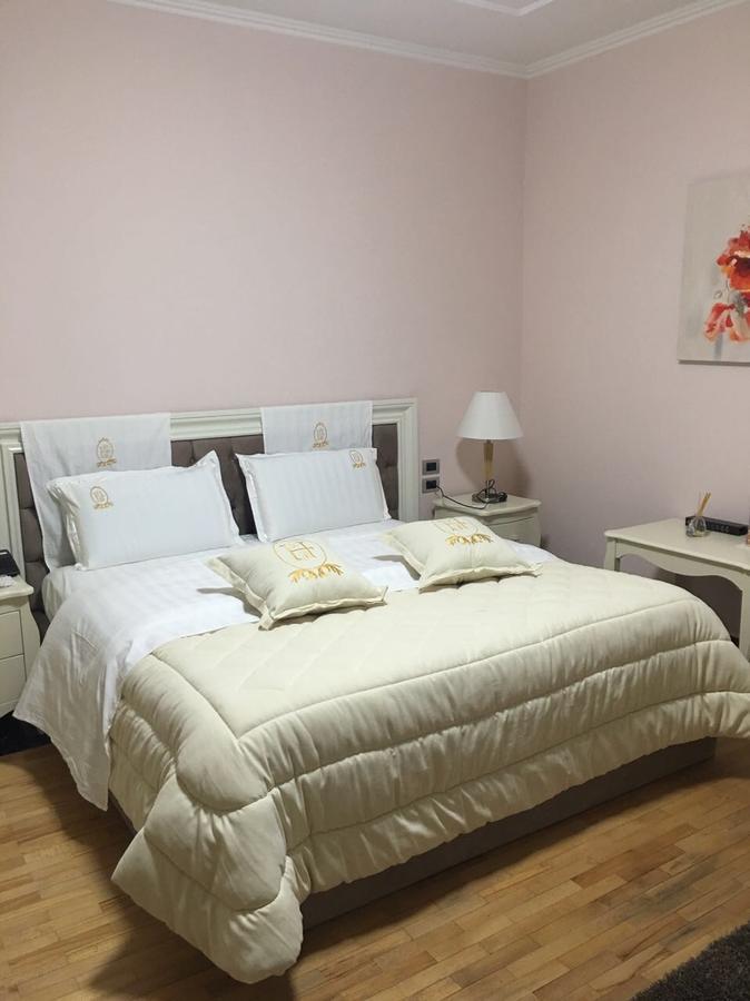 Lux De Paris Hotel 4*